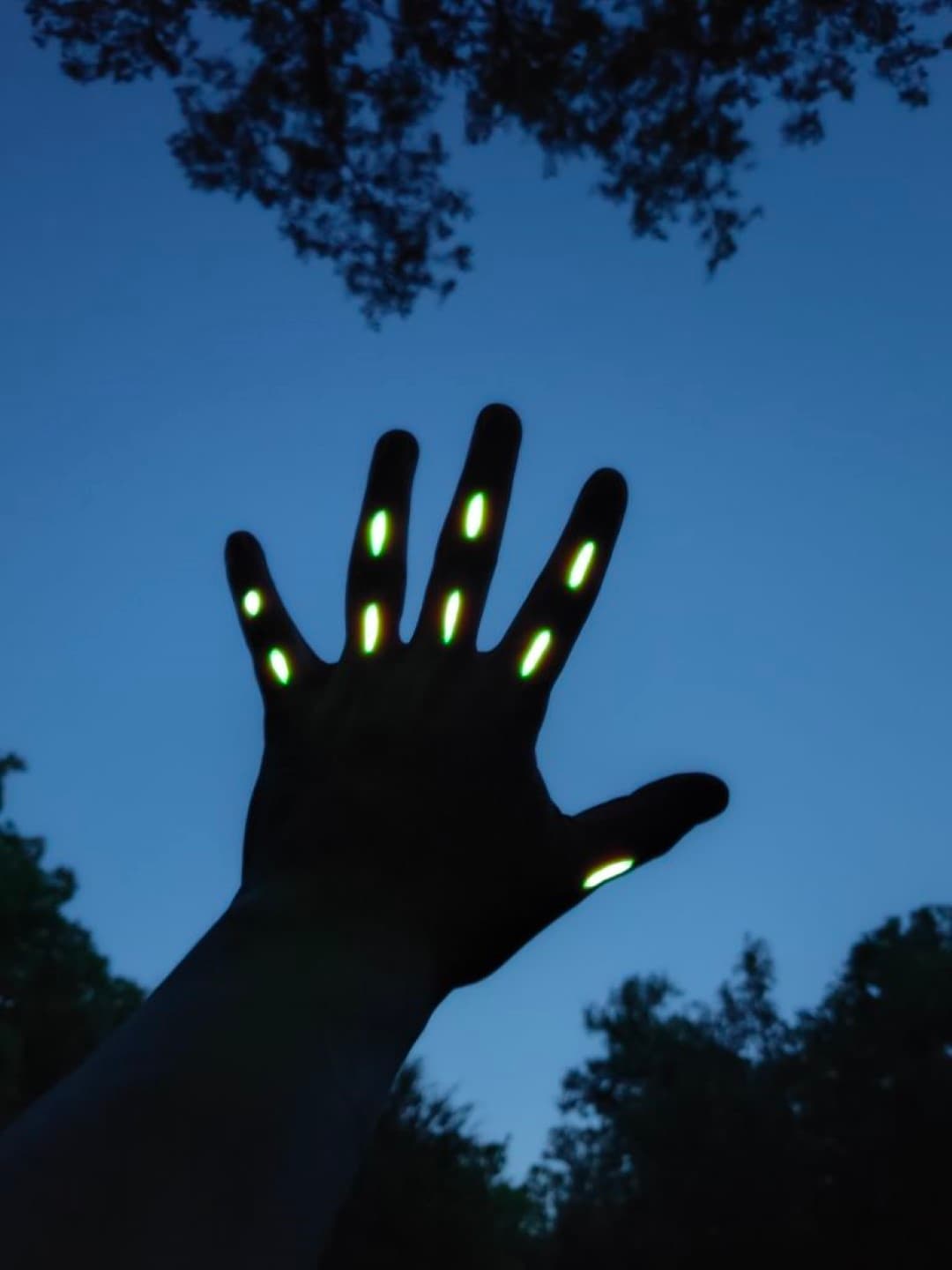 Glow 2